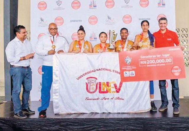 la-unev-se-lleva-honores-en-basket