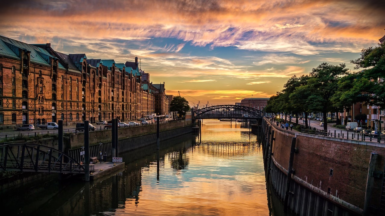 hamburg, speicherstadt, channel, houses, germany, city trip, architecture, city, waters, travel, hamburg, hamburg, germany, germany, city, city, travel, travel, travel, travel, travel